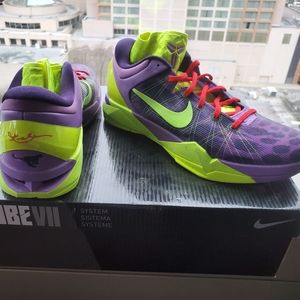 Nike Kobe VII Christmas Grinch SZ 12